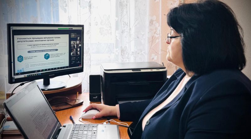 ЗМІЦНЮЄМО НАРОДОВЛАДДЯ: УЧАСТЬ У ТРЕНІНГУ З РОЗРОБКИ СТАТУТІВ ГРОМАД