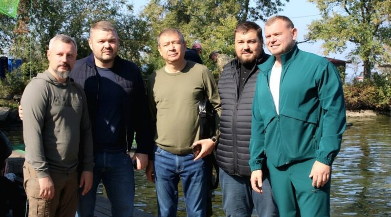 БІЛГОРОД-ДНІСТРОВЩИНА ОБ’ЄДНАЛА ЗАХИСНИКІВ І ЗАХИСНИЦЬ НА ВСЕУКРАЇНСЬКІЙ АДАПТИВНІЙ РИБОЛОВЛІ!